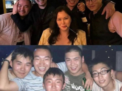 20년 친구들의 찐한 우정샷