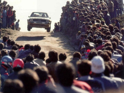 강한자만 살아남는 80년대 카레이싱