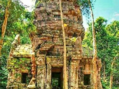 태국군이 폭격한 캄보디아 1200년된 사원