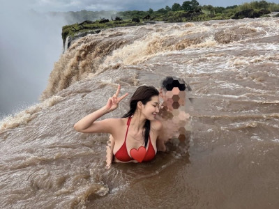 오또맘 해외여행중