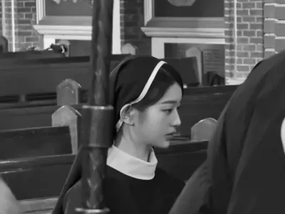 수녀 장원영.jpg