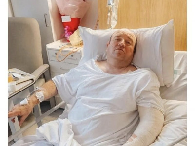 호주 총기난사 막은 과일장수 근황.jpg