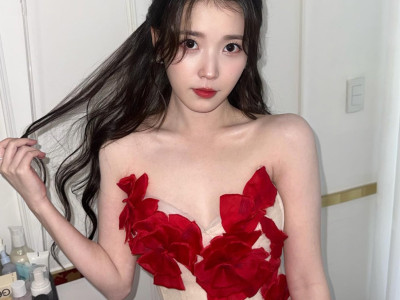 게시판 정화) 30대 섹시 가수겸 배우