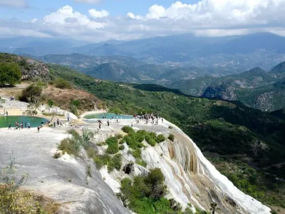 멕시코에서 1400년 전 무덤이 새롭게 발견됨