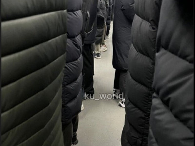 요즘 지하철 타면 무조건 보게 된다는 풍경