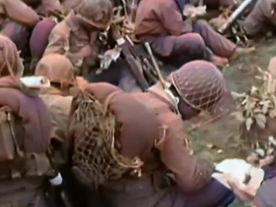 6.25 전쟁 당시 실제 국군 식사하는 모습.mp4