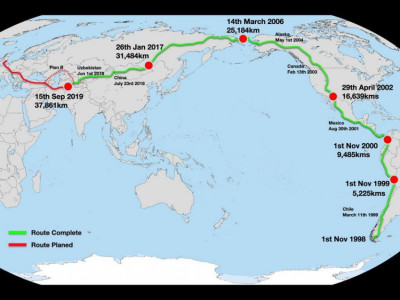 27년 째 걸어서 세계일주 중인 남자