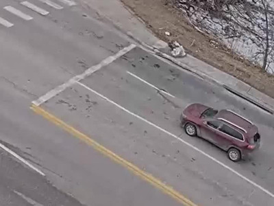 신호 대기하는 차량들이 조심해야 하는 사고