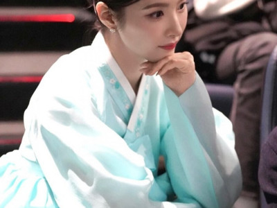 36세 눈나 의상.jpg