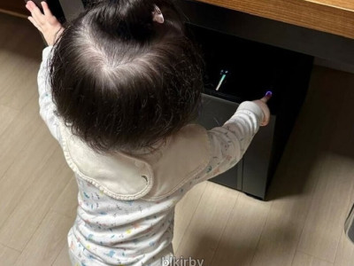 누르면 안아주는 버튼