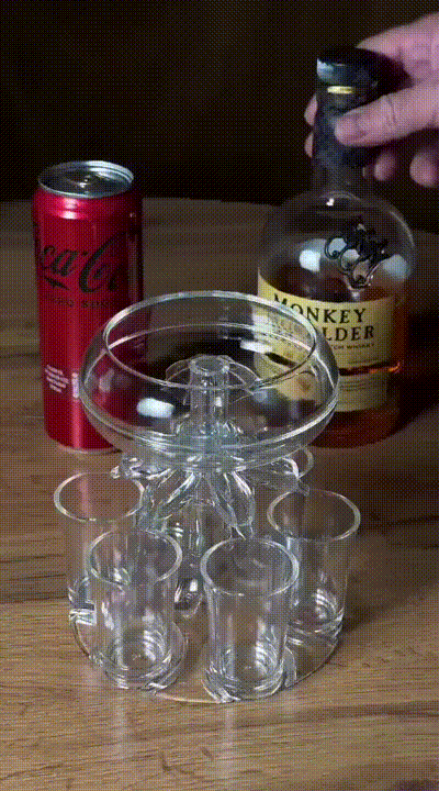 술을 정확히 6잔 나눠주는법.gif
