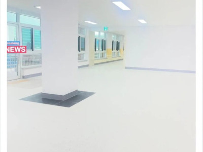 자신의 학교가 정신병원같이 생겼다는 사람