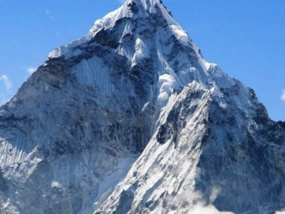 에베레스트에 오르면 볼 수 있는 두 가지