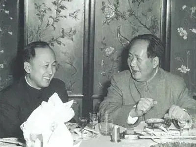 중국 인민 수천만을 굶겨죽이는데 일조한 대학 교수