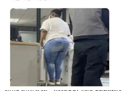 승객을 못믿겠다며 저울에 올린 항공사.jpg