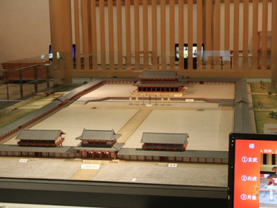 백제의 궁전이 어떻게 생겼는지를 알려주는 건물이 있다?