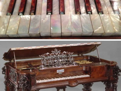 19세기에 만들어진 초호화 피아노