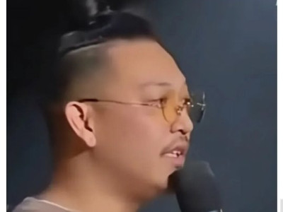 한국인들이 알파벳 K 를 가져가 버렸다는 미국 코메디언