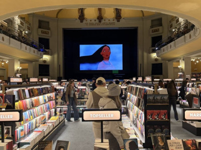 요즘 피렌체에서 가장 핫하다는 서점