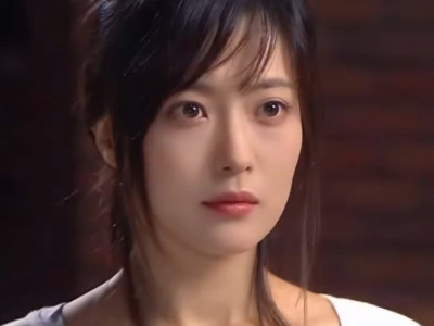 76년생 여배우 리즈시절.jpg