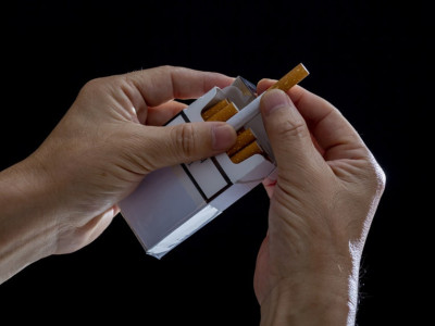 성인 돼도 절대 담배 못 산다 09년생부터 ‘평생 흡연 금지’ 이나라