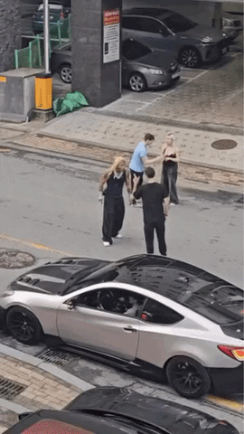 주한미군 폭행한 미국인.gif
