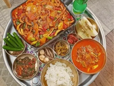 상다리 부러지는 한식 상차림 ㄷㄷ 당신의 선택은?