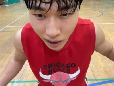 상대 수비를 흔들 수 있는 드리블