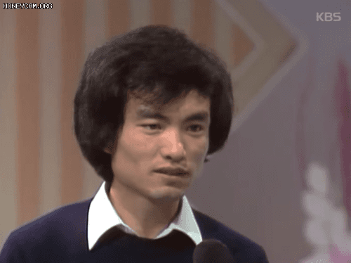 약한자는 살아남을수 없는 90년대 장기자랑 프로.gif