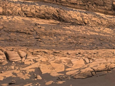 NASA가 공개한 가장 최근 화성 표면 고화질 사진