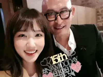 홍석천과 같이 사진 찍은 박은빈