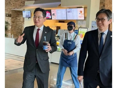 마시는 커피에 따라 그사람의 수준이 드러난다는 사람