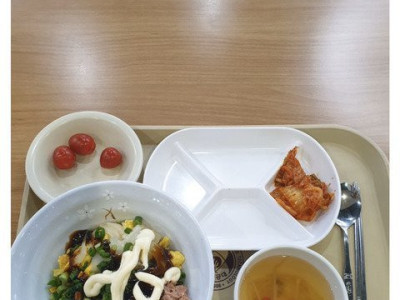 '천원의 아침밥'이 불만스러운 대학원생