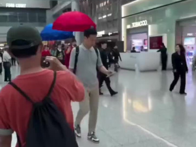 어딜 내놔도 부끄러운.mp4