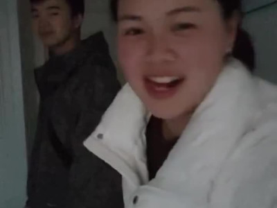 완전 찌릿찌릿 전기가 통하는 키스하는 커플