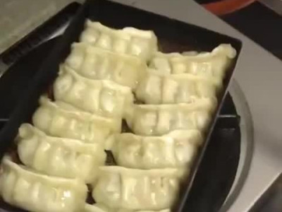 만두 뒤집는 짤