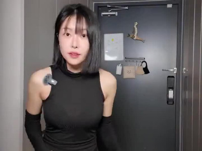 남편 퇴근에 맞춰 초대 춤 추는 와이프.mp4