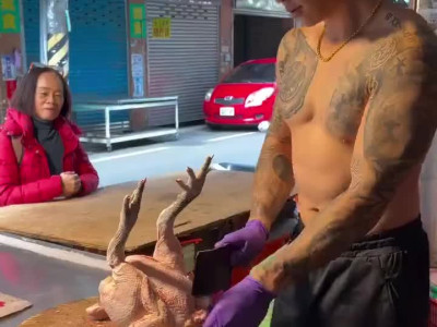 아줌마들 엄청 몰려 들꺼 같은 대만 닭집