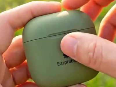 개구리 이어폰.gif