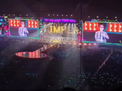 임영웅 고척돔콘서트 스크린 근황 ㄷㄷㄷ;;.jpg