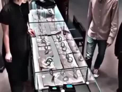 눈치 100단 금은방 여직원의 철벽 방어