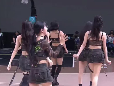 가슴보고 뽑은듯한 대만 치어리더