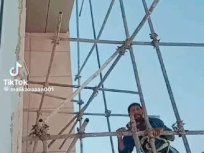 불법체류자 고용하는 건설 생산직 파견 용역 아웃소싱업체..gif