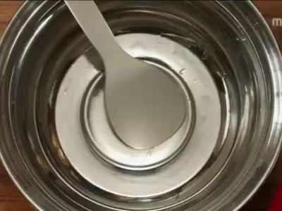 비빔밥과 라면을 동시에 먹는 이지아