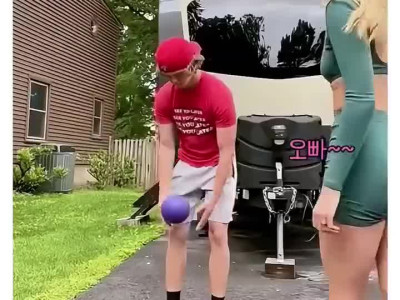 갑자기 안아줄 때 오빠와 남동생의 차이