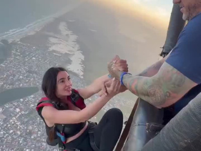 지리는 영상.gif