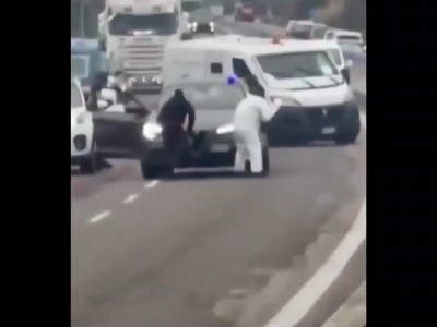 이탈리아 현금 수송 차량 강도가 돈을 훔치는데 실패한 이유