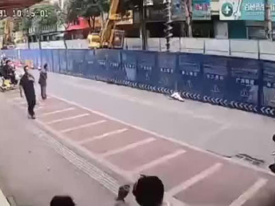 cctv)어제 중국서 발생한 사고..mp4