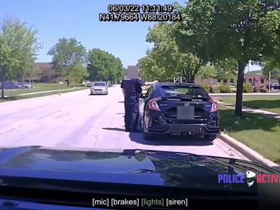 주의) 급습 당하는 경찰