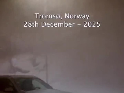 강풍 + 강폭설로 난리 났다는 북유럽 근황.mp4